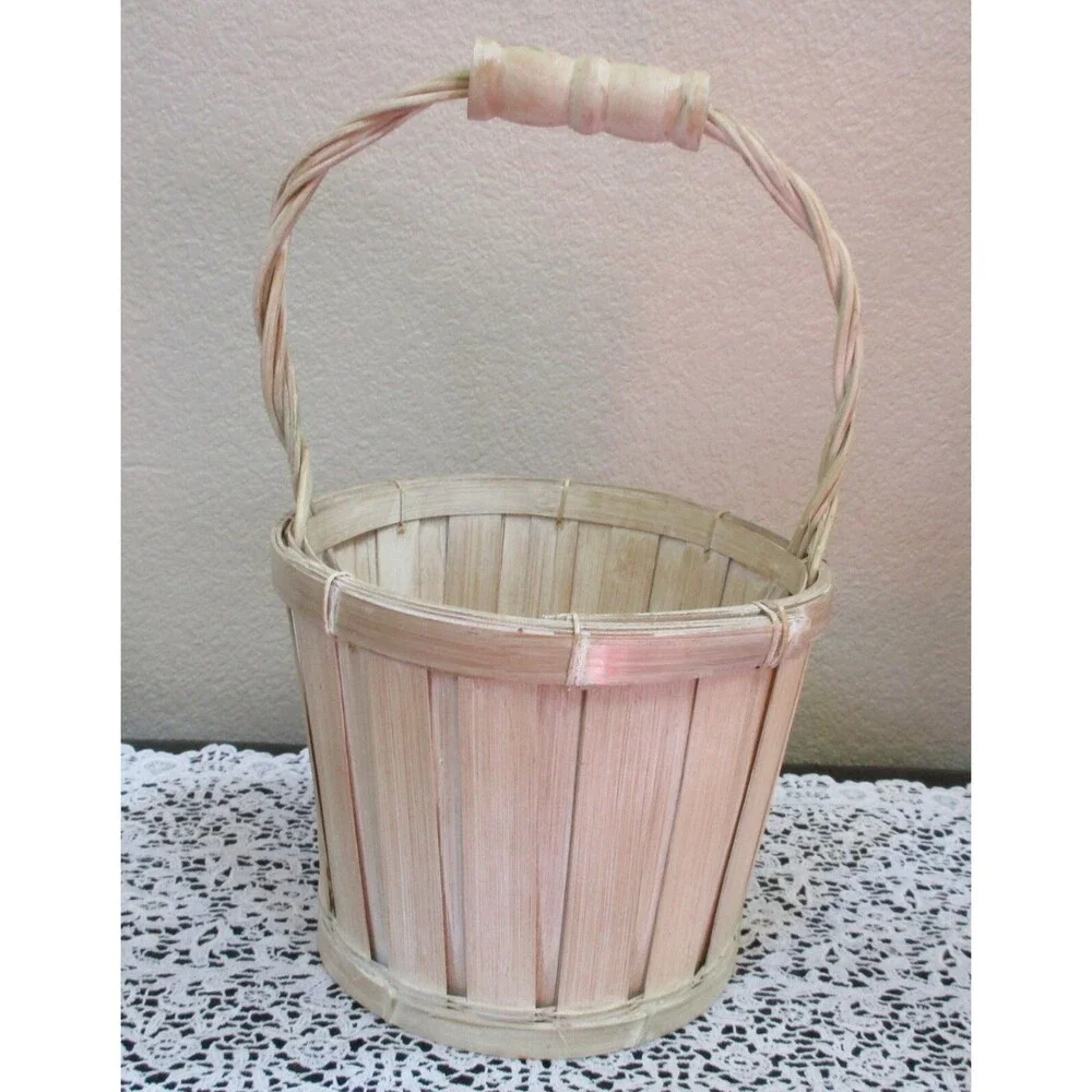 Apple Decorated Handled Basket Made in the Philippines
